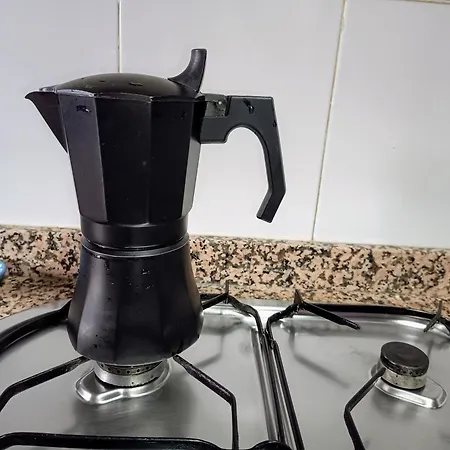 Agua De Azahar Chimenea